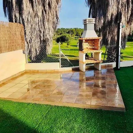 Golf And Pool Oasis * Catllar